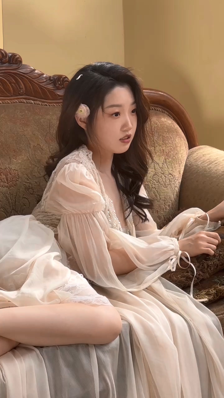 18074431324