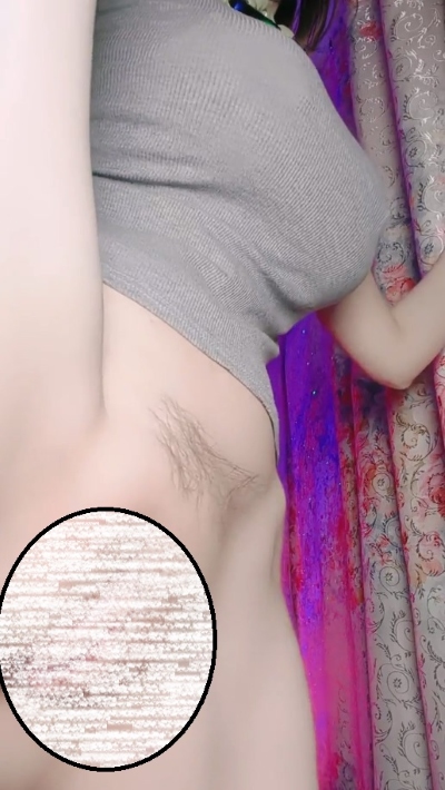 10090123878